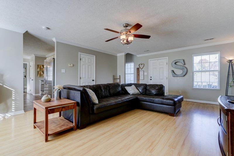 2020 Cartmill Dr, Powell, TN 37849