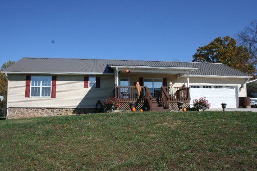 2020 Grey Ridge Rd, Maryville, TN 37801