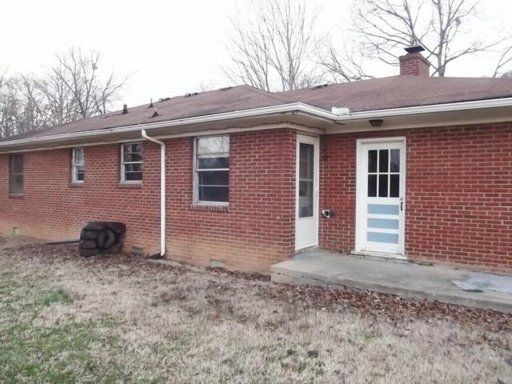 2020 Hollyhock Ln, Knoxville, TN 37918