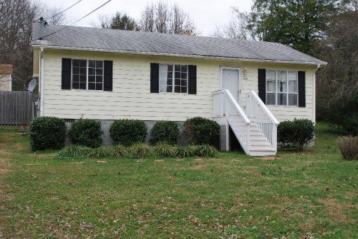 2021 Bernhurst Dr, Knoxville, TN 37918
