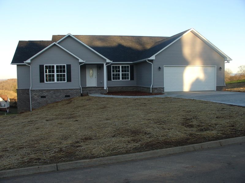 2021 Kings View Loop, Seymour, TN 37865