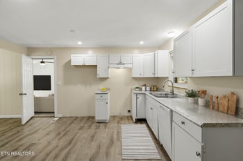 2022 Center Rd, Pigeon Forge, TN 37863