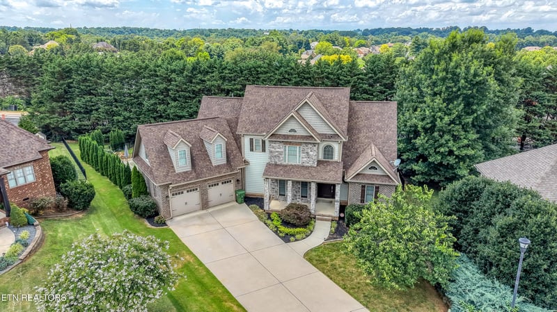 2023 Legacy Ln, Maryville, TN 37803