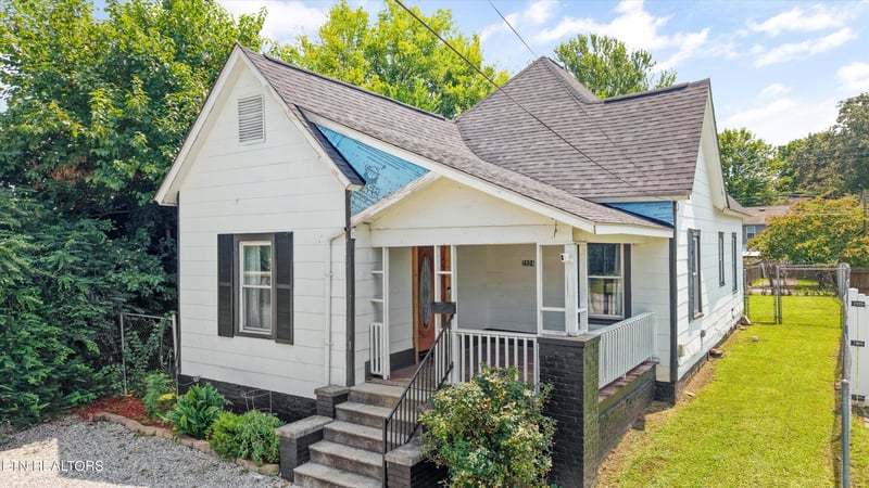 2024 Lawson Ave, Knoxville, TN 37917