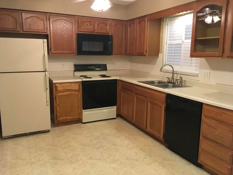 2025 Benningham Way, Powell, TN 37849