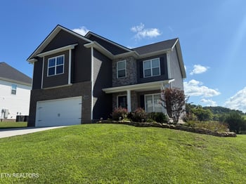 2025 Farm Blvd, Sevierville, TN 37876