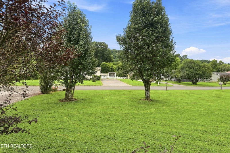 2025 River Meadows Dr, Sevierville, TN 37876