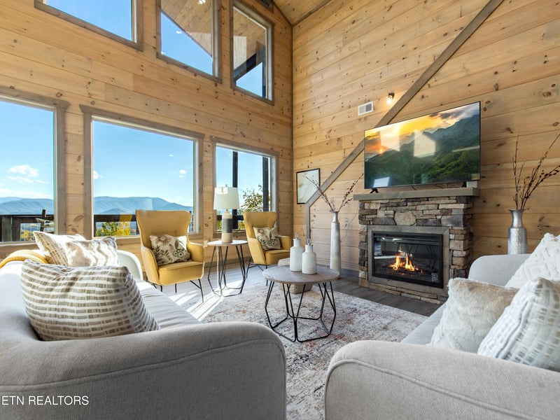 2026 Mccarter Dr, Sevierville, TN 37862