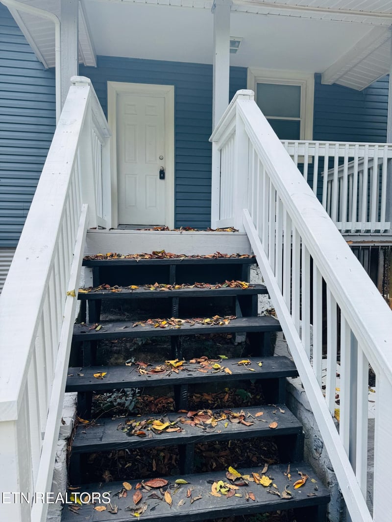 2027 Dandridge Ave, Knoxville, TN 37915