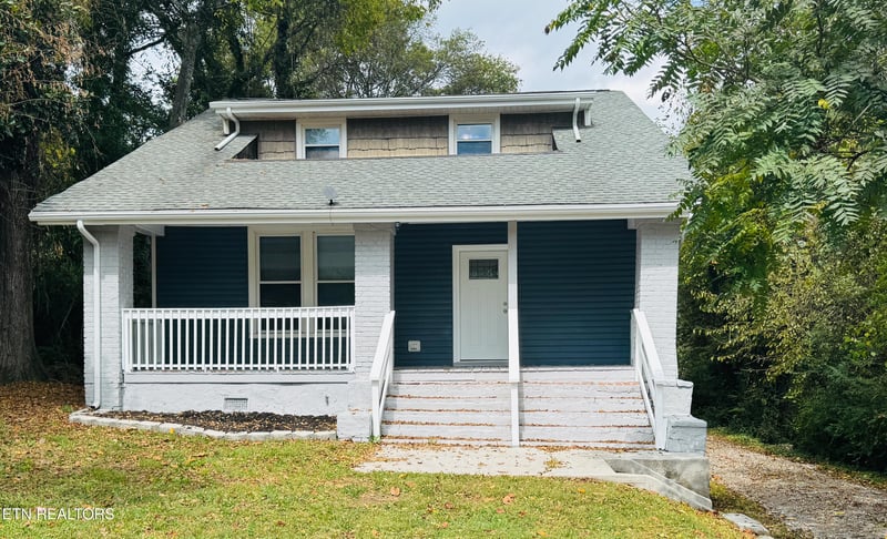 2027 Dandridge Ave, Knoxville, TN 37915