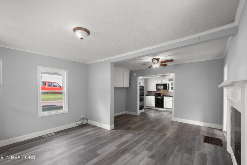 2028 Bernhurst Dr, Knoxville, TN 37918