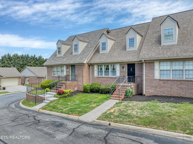 2028 Cochran Pl, Maryville, TN 37803