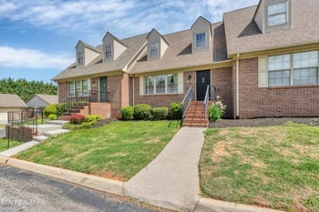 2028 Cochran Pl, Maryville, TN 37803