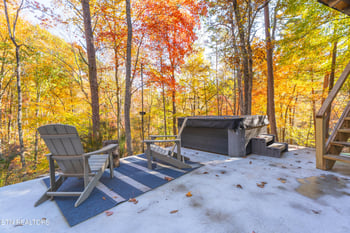 2029 Lones Branch Ln, Pigeon Forge, TN 37876