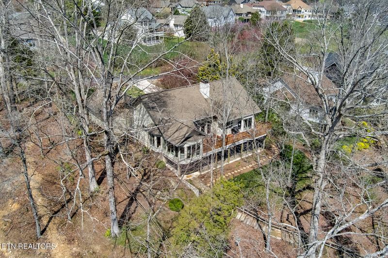 203 Amohi Way, Loudon, TN 37774