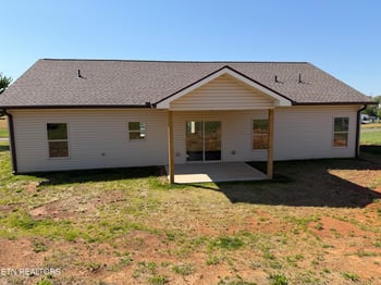 203 Ashton Ln, Madisonville, TN 37354