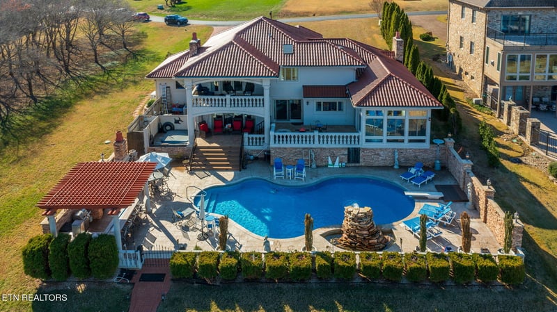 203 Chuniloti Way, Loudon, TN 37774