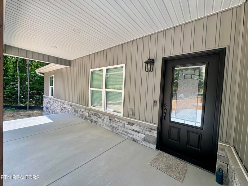 203 Dublin Ln, Crossville, TN 38558