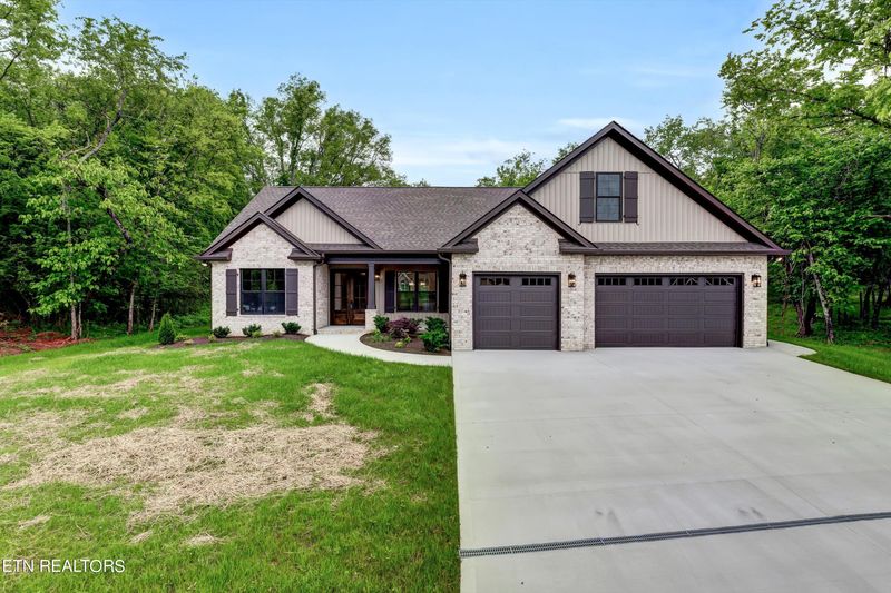203 Duya Tr, Vonore, TN 37885