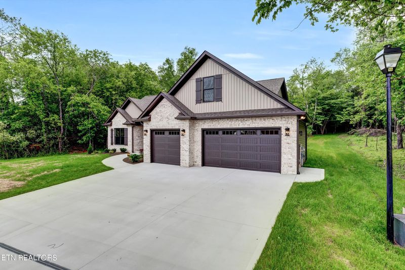 203 Duya Tr, Vonore, TN 37885