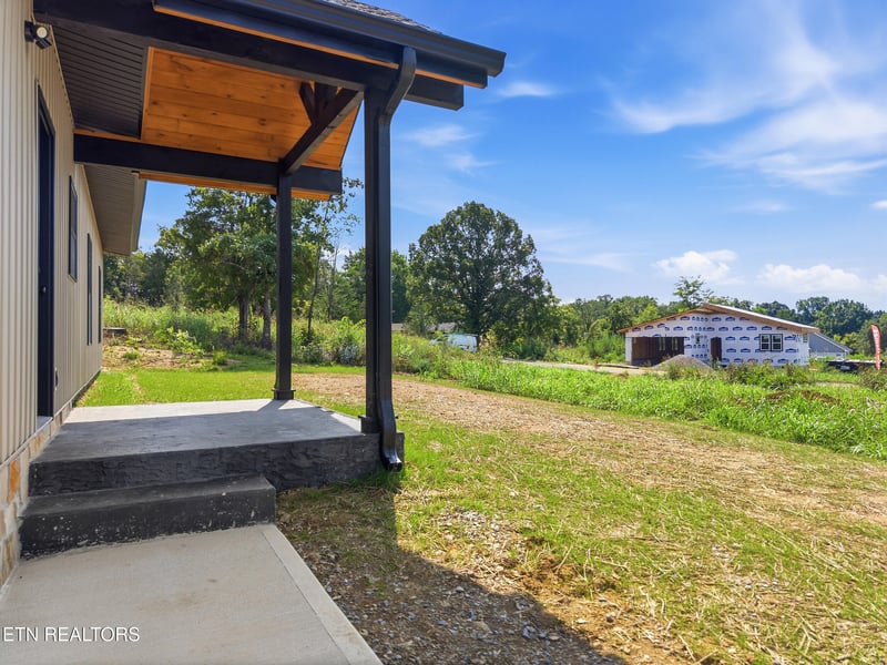 203 Granite Dr, Sevierville, TN 37876