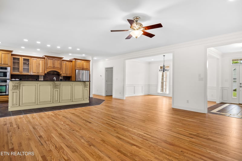 203 Heighton Ct, Alcoa, TN 37701