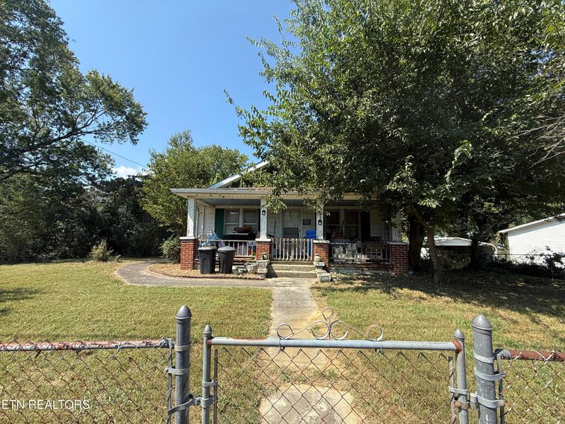 203 Hillcrest Ave, Rocky Top, TN 37769