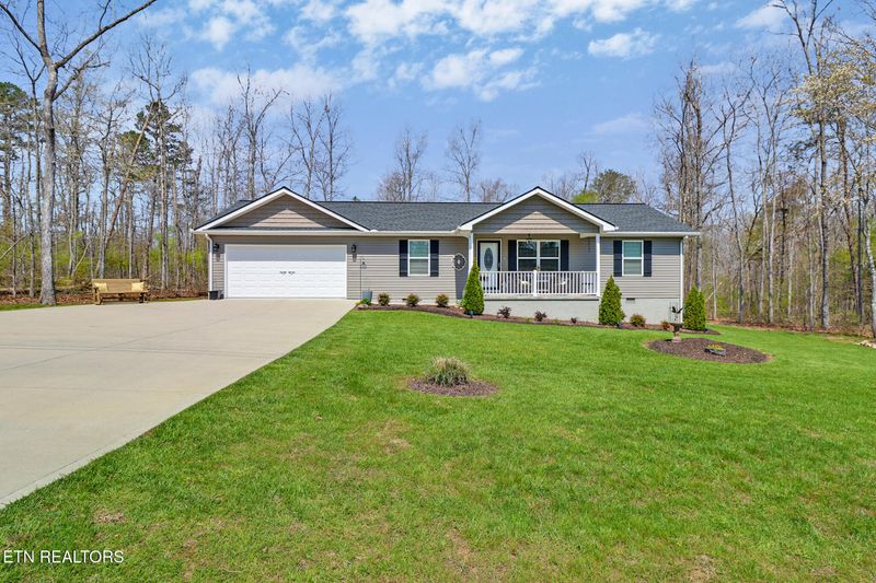 203 Nehasane Ln, Crossville, TN 38572