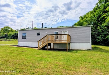 203 Pettit St, Vonore, TN 37885