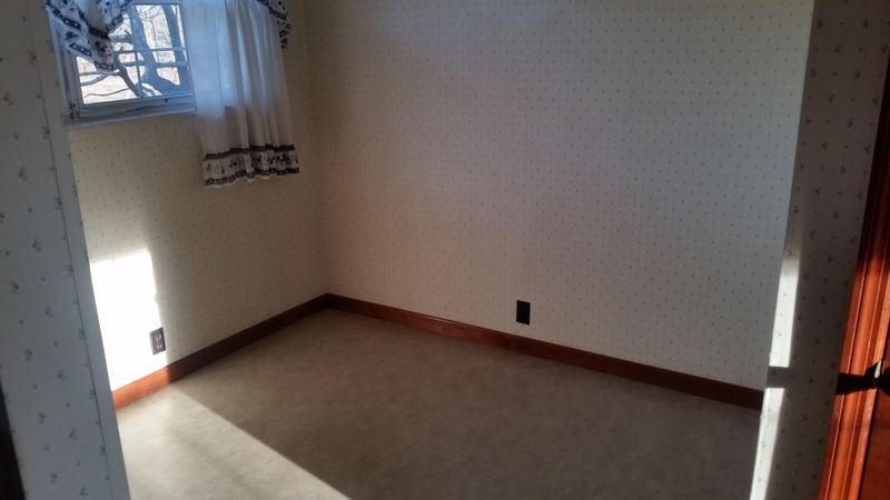 203 Robinette Rd, Oliver Springs, TN 37840