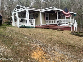 203 Tall Pine Cir, Tellico Plains, TN 37385