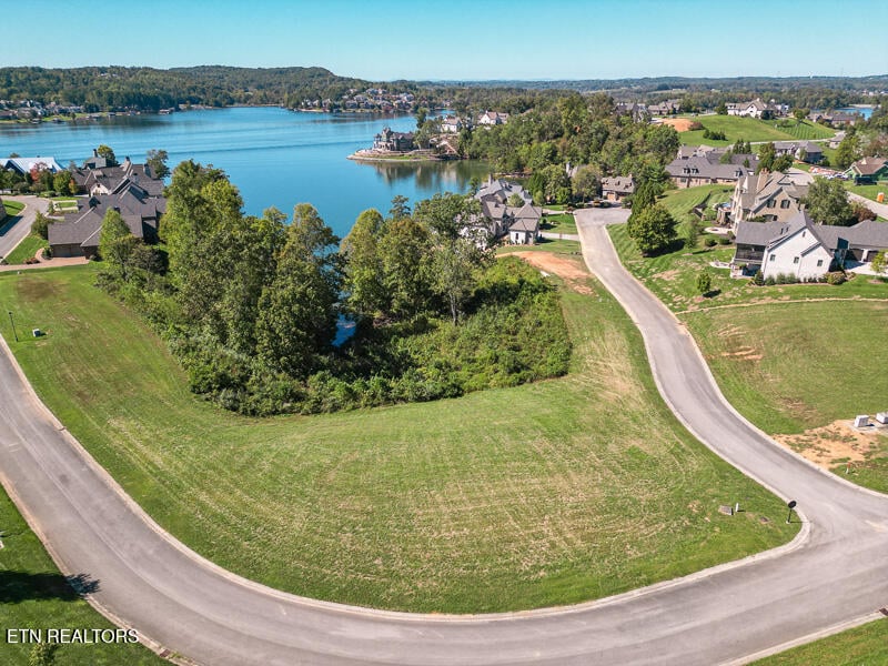 2030 Marina Way, Lenoir City, TN 37772