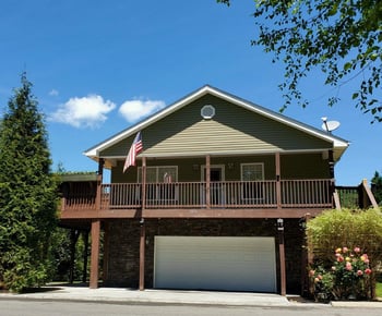 2031 Slippery Rock Cir, Pigeon Forge, TN 37862