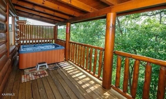 2032 Cougar Crossing Way, Sevierville, TN 37876