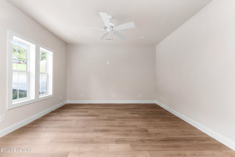 2032 Island Home Ave, Knoxville, TN 37920