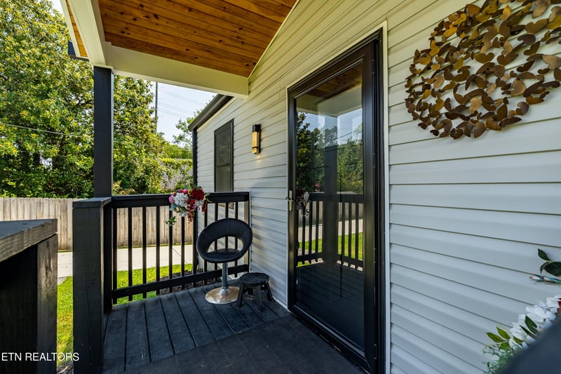 2032 Seminole Ave, Knoxville, TN 37915