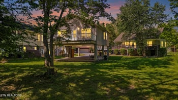 2032 Slippery Rock Cir, Pigeon Forge, TN 37862