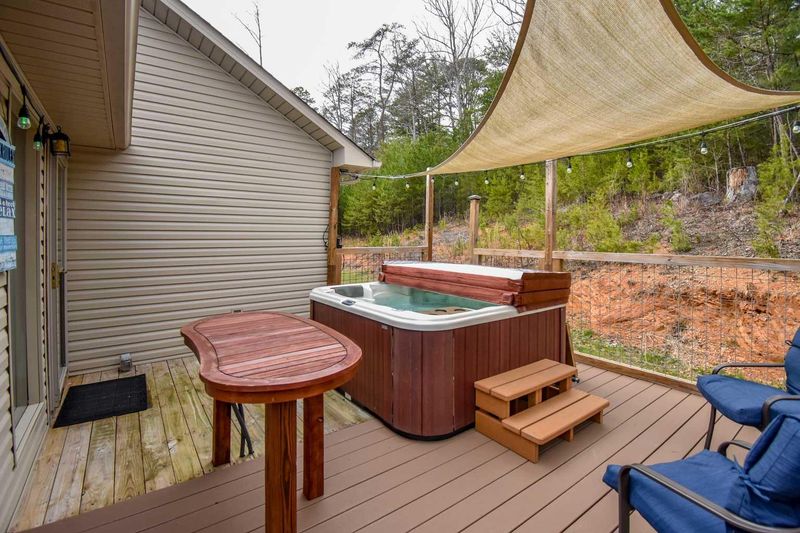 2036 Brianna Leigh Ln, Sevierville, TN 37862