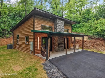 2036 Ridge Rd #16, Pigeon Forge, TN 37863