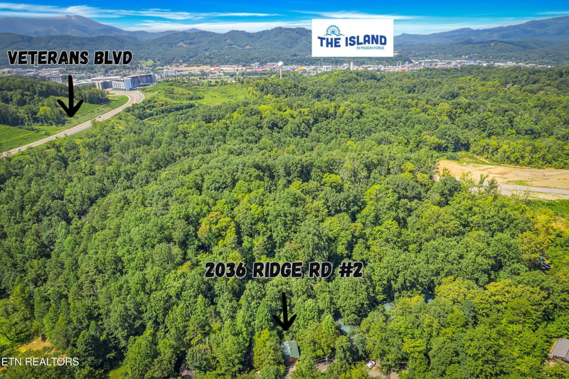 2036 Ridge Rd #2, Pigeon Forge, TN 37863