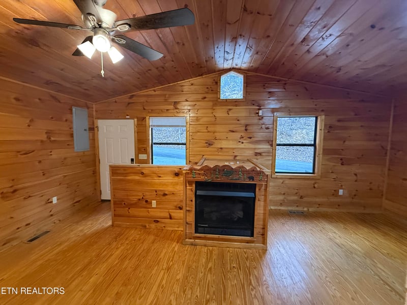 2036 Ridge Rd #STE 7, Pigeon Forge, TN 37863