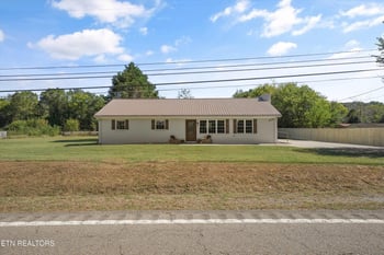 2038 Highway 11 N, Niota, TN 37826