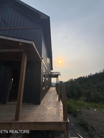 2038 Spurling Rd, Sevierville, TN 37862