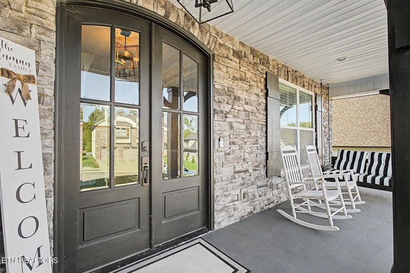2039 Highland Ridge Ln, Knoxville, TN 37932
