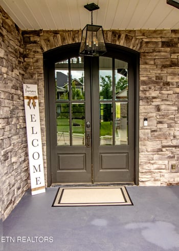 2039 Highlands Ridge Ln, Knoxville, TN 37932