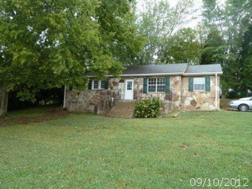 204 Beets St, Clinton, TN 37716