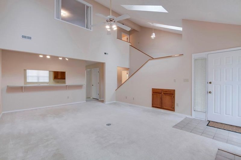 204 Chota View Cir, Loudon, TN 37774