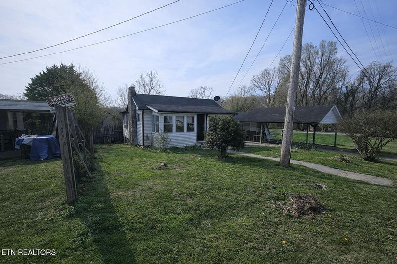 204 E Elm St, Lafollette, TN 37766