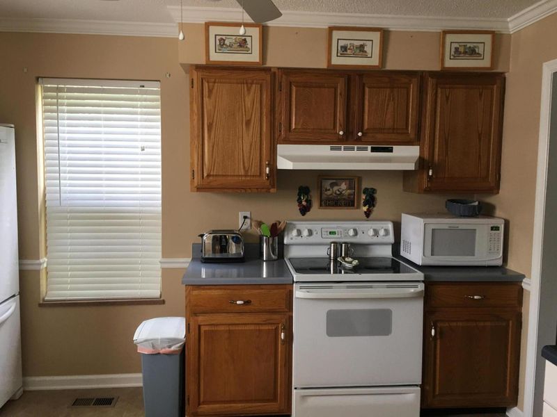 204 Glenhaven Rd, Knoxville, TN 37918