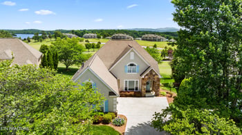 204 Kingbird Dr, Vonore, TN 37885
